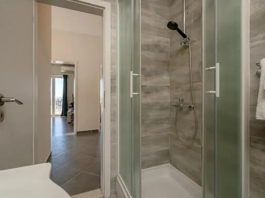 View 1 شقة دوبروفينك