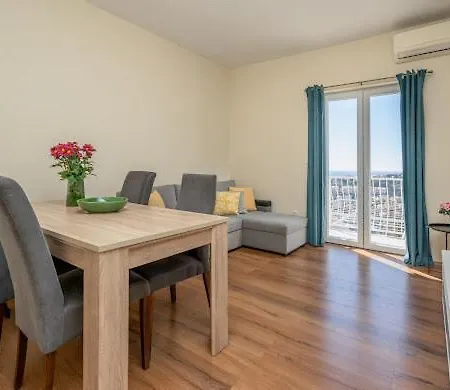 View 1 * 杜布罗夫尼克